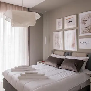 Bed & Breakfast Leflole, Naples
